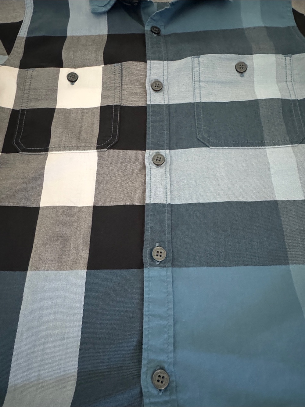 Boy’s Authentic Burberry Blue Plaid Short-Sleeve Button-Up Shirt Size 8Y - Picture 4 of 5